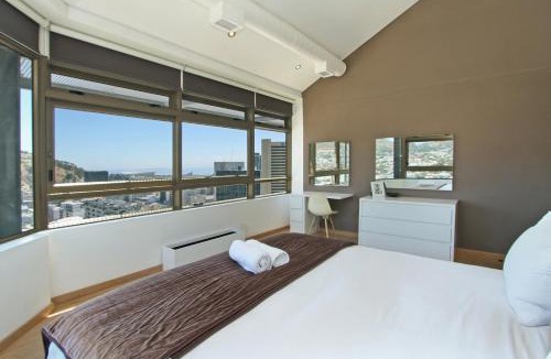 Cape Town City Centre Apartment | Penthouse Suite at Cartwrights Corner