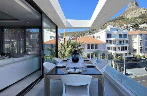 Sea Point Promenade Villa | Penthouse Villa in Bantry Bay, Cape Town.