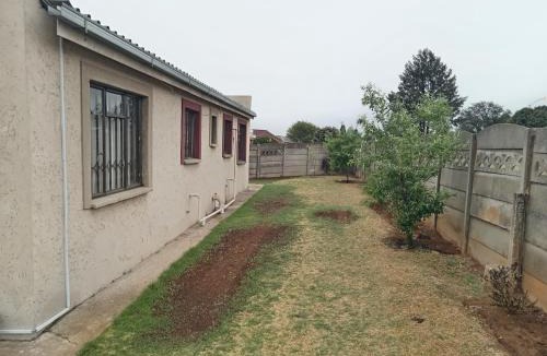 Springs House | Perez guest house