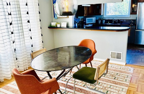 Westlake House | Perfect & Stylish Vacation Gem of a House 5 Minutes from Beach & San Francisco