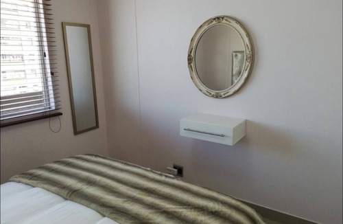 Durban Point Apartment | Perfect view of the Durban harbour