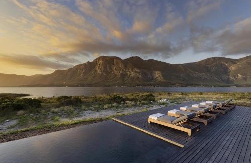 Stanford Villa | Perivoli Lagoon House