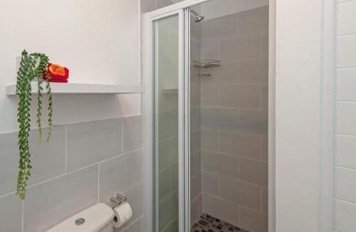 Westcliff Apartment | Perlemoen Apartments