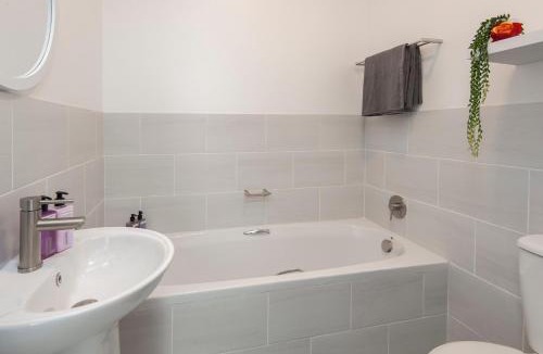 Westcliff Apartment | Perlemoen Apartments