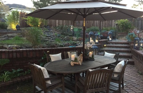 Petaluma House | Petaluma Koi Pond Retreat . very relaxing and close to wine country.