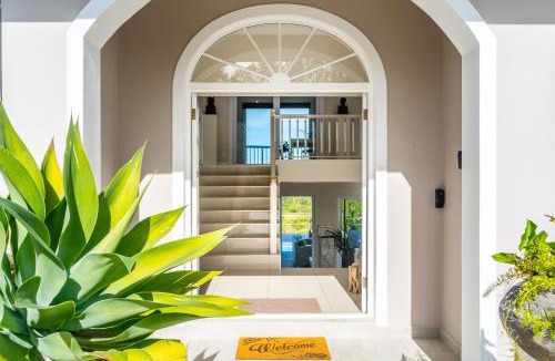 Knysna House | Pezula 's Paradise in the Sun - No Loadshedding