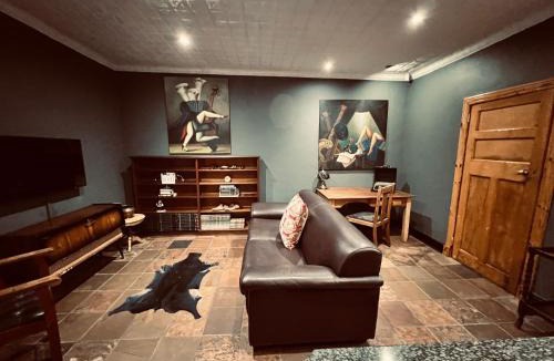 Westdene Apartment | Phoenix Cottage