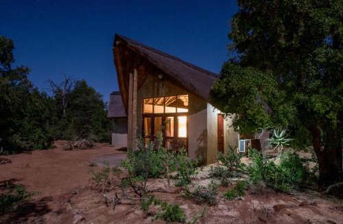Pilanesberg National Park Cabin | Pilanesberg Private Lodge