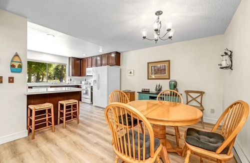 Plumas Eureka Estates Condo | Pine View Cottage - 80 Ponderosa