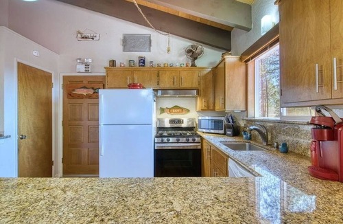 Long Barn Cabin | Pinecrestarearentals #7 Great Cabin 3rd night free Just Book 2nights.