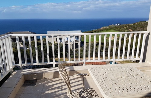 Pinnacle Point Apartment | Pinnacle Point - Golf Safari SA