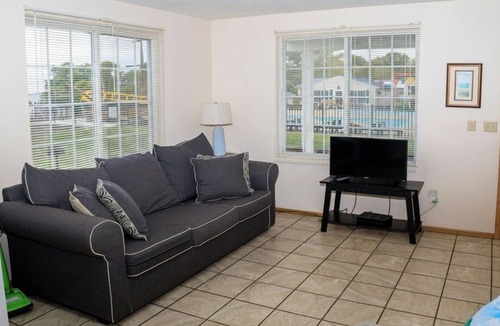Marblehead House | Pirates Marina 4BR House #16 at South Beach Resort — pools, private beach