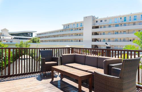 Sea Point Apartment | Planet Africa 9