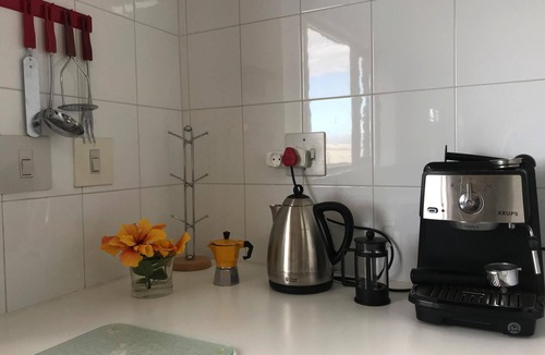 Plettenberg Bay House | Plett Beacon House, 6 Bedroomed close to beach,shops,restaurants & activities.