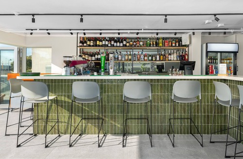 Green Point Apartment | Point Break | Luxe Apartment | Views | Balcony