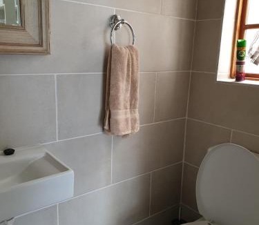 Uitenhage Apartment | Pongola Road Self Catering Accommodation