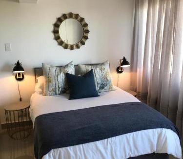 Green Point Apartment | Portswood Mews 14 by CTHA