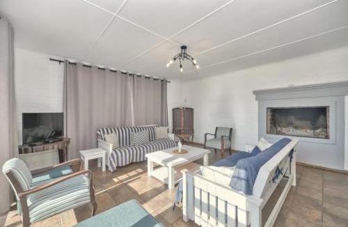 Waenhuiskrans House | Potties House In Arniston