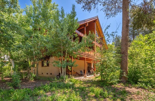 Olympic Valley House | Powder Moon Luxury Home Stunning 5 Bed property 20% Off Midweek Summer Special
