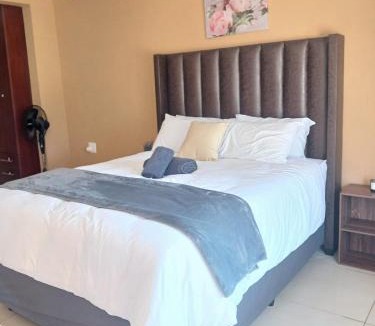 Zeerust House | Precious Estates Quartz- Township