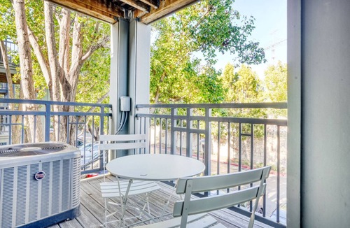 Morse Park Apartment | Premium Sunnyvale 1BR w/Pool, W/D & Gym, walk to Google, by Blueground