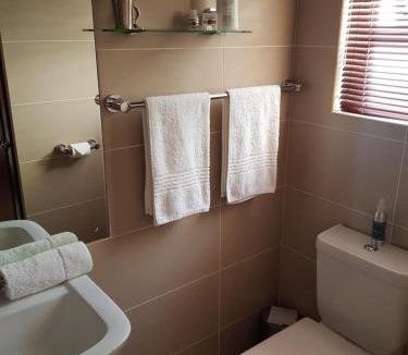 Potchefstroom House | Presidensie Guest Rooms