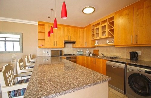 Cape Town City Centre Apartment | Pristine Apartment in the Heart of Cape Town