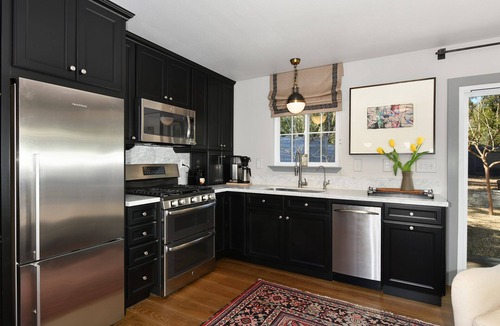 Healdsburg Cottage | Private 1-bedroom Guest House with Great Amenities