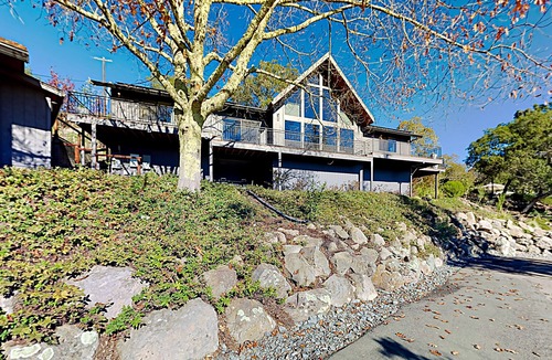 Kenwood House | Private 7-acre Kenwood retreat with pool, hot tub, firepit, & vineyard views