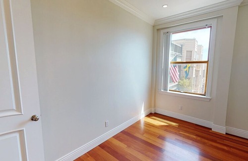 Russian Hill House | Private Bedroom in Nob Hill! FULLY SERVICED!