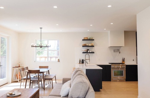 El Granada House | Private Coastal Escape Home Walk to Harbor, Beaches & Dining