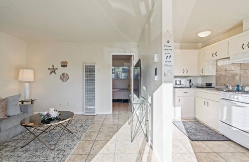 Marina House | Private Coastal Retreat Near Monterey Bay & Beach!
