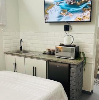 South Durban Apartment | Private Cosy Cottage on Pelican