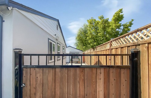 Santa Clara Cottage | Private Cottage close to Santa Clara university