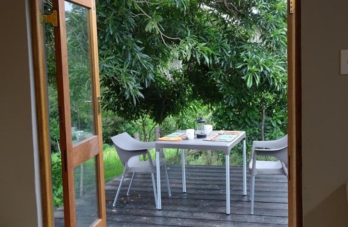 Buffalo City Apartment | Private cottage on an organic training farm