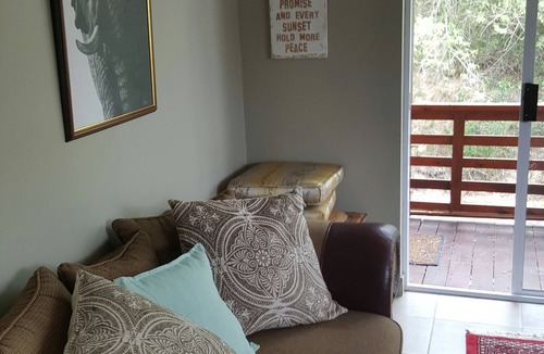 Nelson Mandela Bay Cottage | private cottage nestled in near indigenous african bush , with private deck