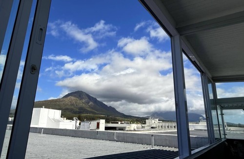 Stellenbosch Central Apartment | Private Penthouse in the middle of bustling Stellenbosch