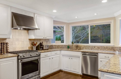 Aptos House | Private Pool Villa for family getaways