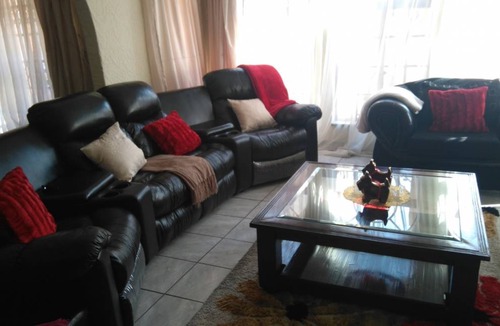 Boksburg Resort | Private room ∙ 1 guest