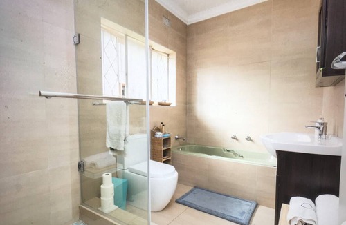 Greater Johannesburg Metropolitan Area Resort | Private room ∙ 2 guests