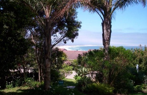 Wavecrest Resort | Private room ∙ 2 guests
