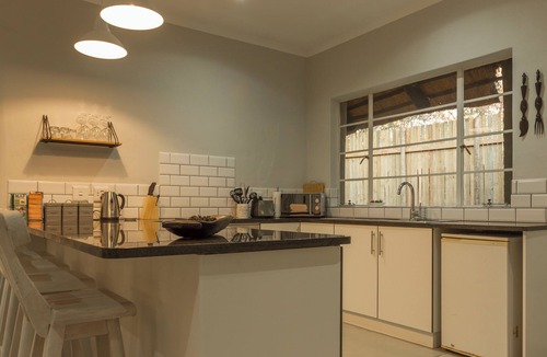 Thorny Bush Game Reserve Cottage | Private Safari Cottage in Nature Reserve close to Kruger