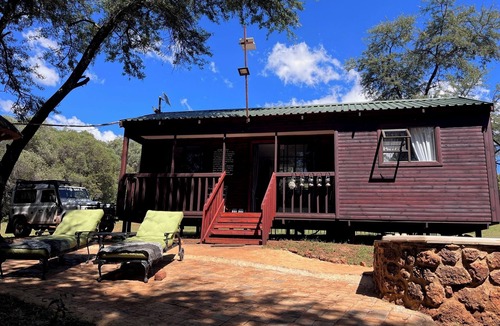 Ditsobotla Cabin | Private, secluded, Off-Grid self catering Eco-Retreat in a Biosphere