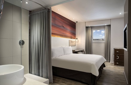 Kempton Park Hotel | Protea Hotel by Marriott O.R. Tambo Airport
