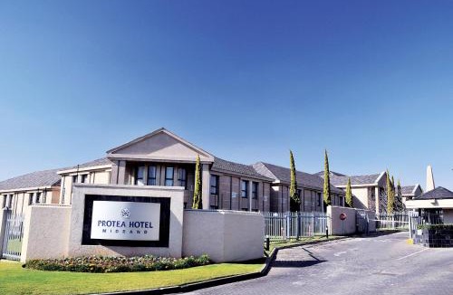 Greater Johannesburg Metropolitan Area Hotel | Protea Hotel by Marriott Midrand