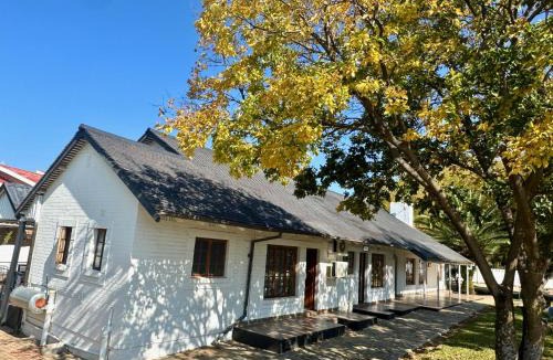 Welkom House | Pyramid Guest Lodge
