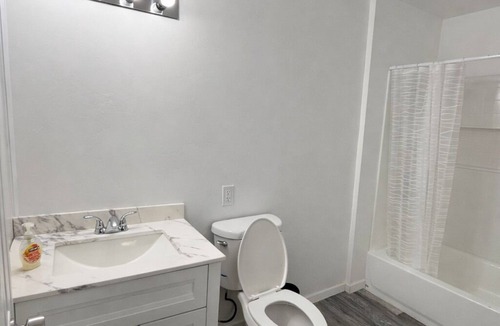 Willits House | Quaint 4-bedroom house in charming Willits perfect for families