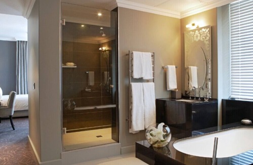 Victoria and Alfred Waterfront Hotel | Queen Victoria Hotel & Manor House by NEWMARK