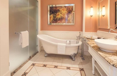 Summerstrand House | R 1549 The Boardwalk Hotel Convention Centre & Spa With Arcade/Game Room, Garden, And Fitness Facili