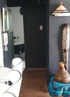Hartbeespoort Apartment | R&T Accommodation